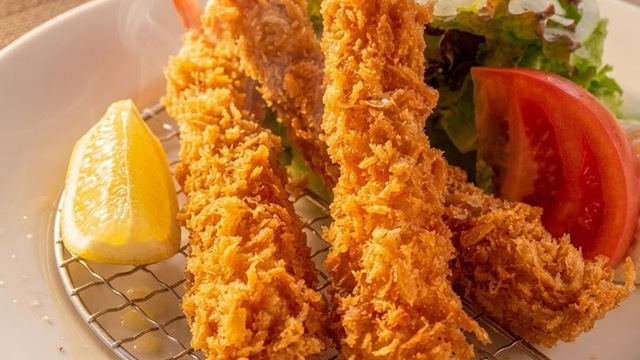 海老フライ(小鉢・漬物・ごはん・赤だし付)